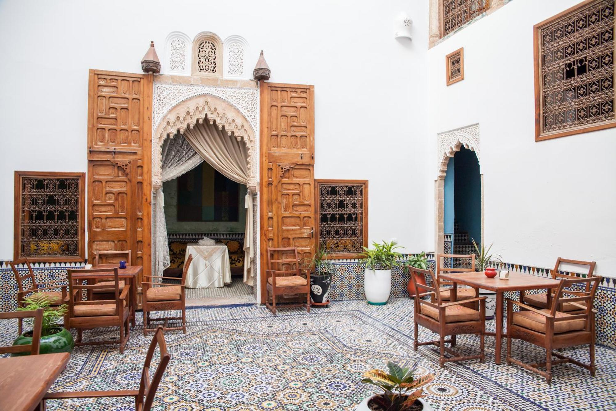 Bed and Breakfast Dar Shaeir Рабат Экстерьер фото